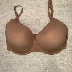 SKIMS Fits Everybody T-Shirt Bra